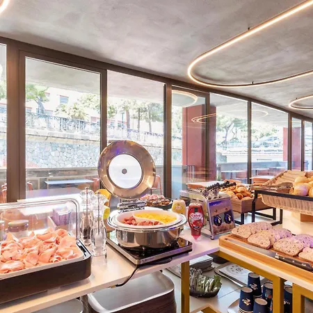 Center 3* ג'נובה