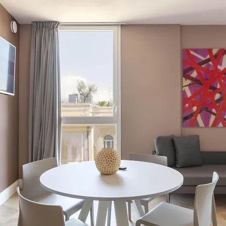 Hotel Center Génova