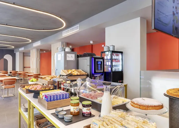 Center Hotel Génova