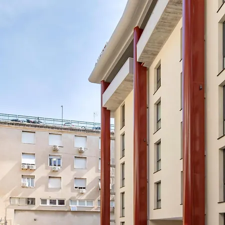 Center Hotel