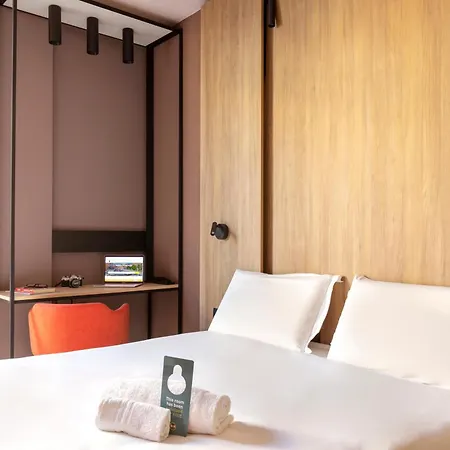 Center Hotel 3*