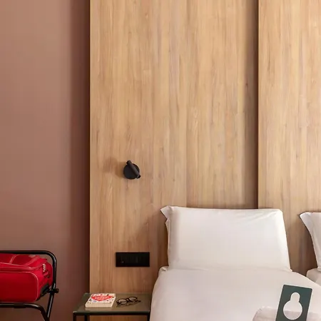 Hotel Center 3*